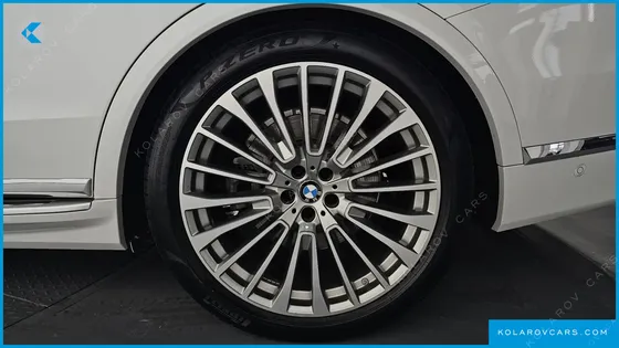 BMW X7 XDRIVE 40D DESIGN PURE EXCELLENCE 7-SEATER