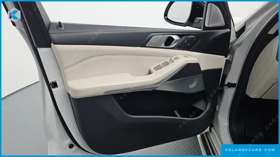 BMW X7 XDRIVE 40D DESIGN PURE EXCELLENCE 7-SEATER