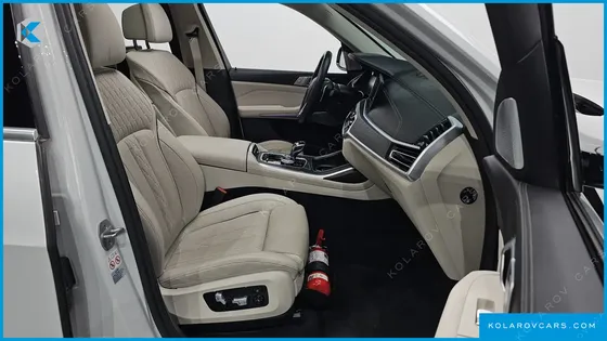 BMW X7 XDRIVE 40D DESIGN PURE EXCELLENCE 7-SEATER