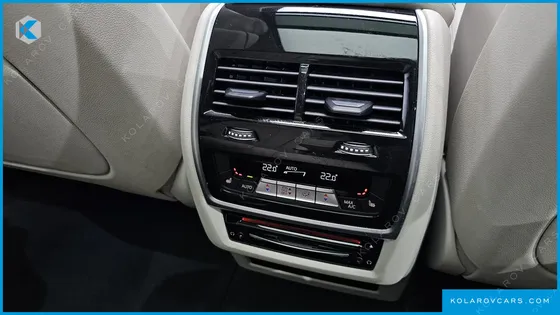 BMW X7 XDRIVE 40D DESIGN PURE EXCELLENCE 7-SEATER