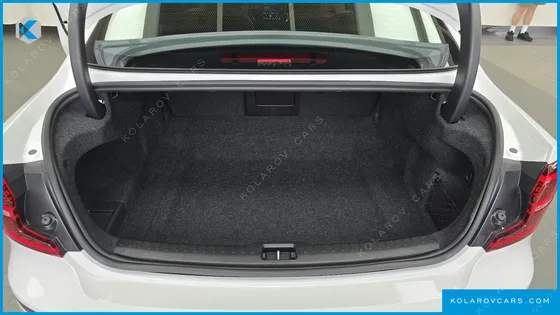 VOLVO S60 B5 ULTRA BRIGHT