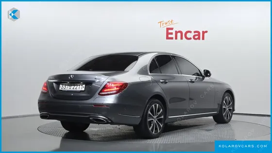 MERCEDES E-CLASS E300E 4MATIC EXCLUSIVE