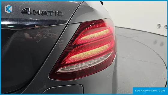 MERCEDES E-CLASS E300E 4MATIC EXCLUSIVE