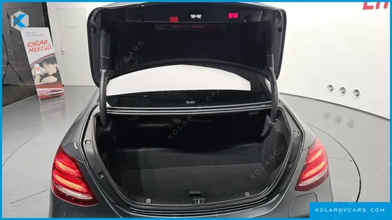 MERCEDES E-CLASS E300E 4MATIC EXCLUSIVE