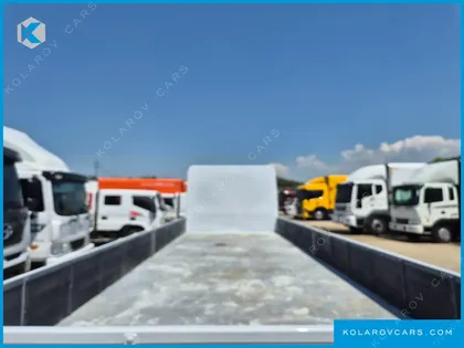 HYUNDAI MEGA TRUCK SUP