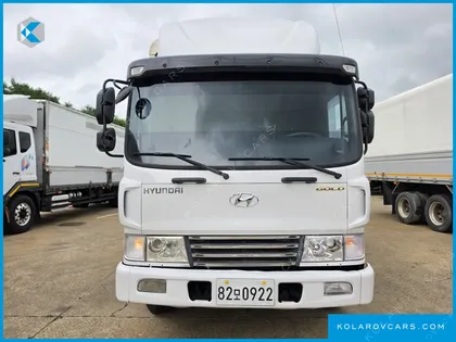 HYUNDAI MEGA TRUCK GOLD