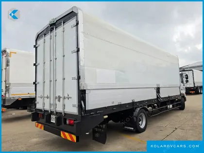 HYUNDAI MEGA TRUCK GOLD