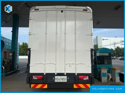 TATA DAEWOO PRIMA MID-SIZE TRUCK ROYAL