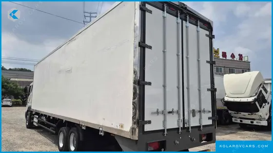 TATA DAEWOO NOBUS MID-SIZE TRUCK SUPER DLX
