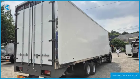 TATA DAEWOO NOBUS MID-SIZE TRUCK SUPER DLX