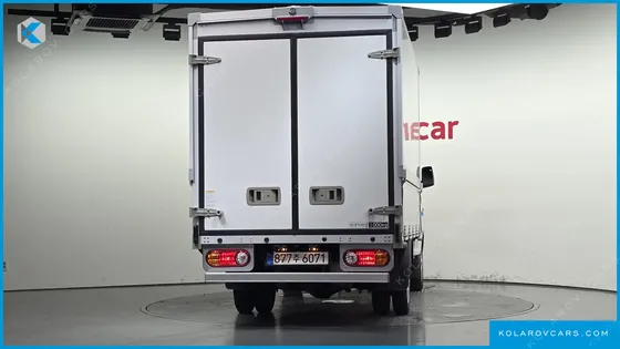 HYUNDAI PORTER II SUPER CABIN LPG