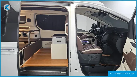 HYUNDAI STARIA NONE