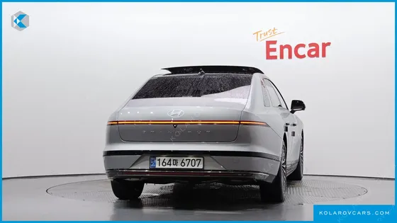HYUNDAI GRANDEUR CALLIGRAPHY