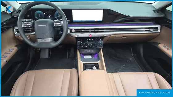 HYUNDAI GRANDEUR PREMIUM