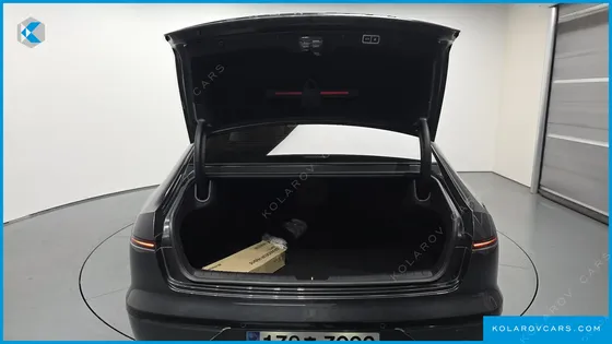 HYUNDAI GRANDEUR PREMIUM