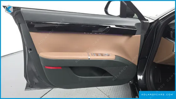 HYUNDAI GRANDEUR PREMIUM