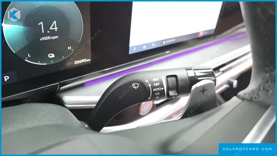 HYUNDAI GRANDEUR PREMIUM