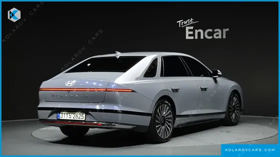 HYUNDAI GRANDEUR CALLIGRAPHY