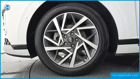 HYUNDAI GRANDEUR EXCLUSIVE