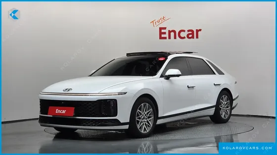 HYUNDAI GRANDEUR CALLIGRAPHY