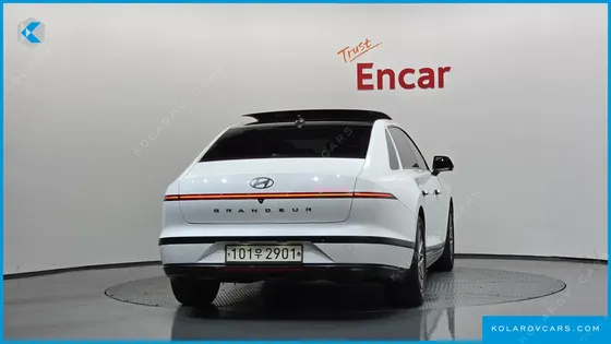 HYUNDAI GRANDEUR CALLIGRAPHY