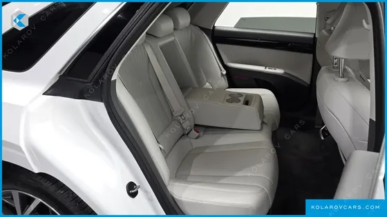 HYUNDAI GRANDEUR EXCLUSIVE
