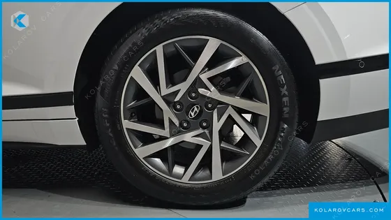 HYUNDAI GRANDEUR EXCLUSIVE