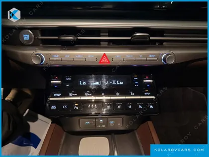 HYUNDAI GRANDEUR PREMIUM