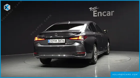 LEXUS ES EXECUTIVE