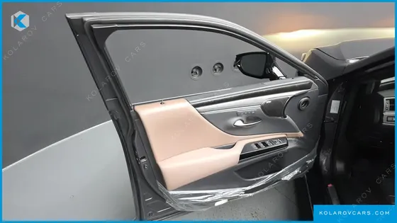 LEXUS ES EXECUTIVE