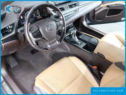 LEXUS ES LUXURY