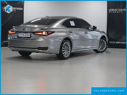 LEXUS ES EXECUTIVE