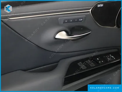 LEXUS ES EXECUTIVE