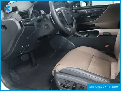 LEXUS ES EXECUTIVE