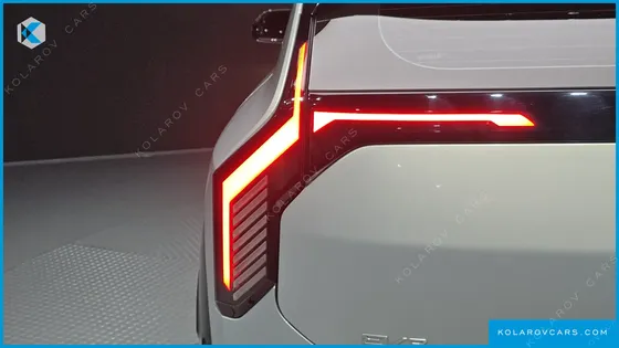 KIA EV3 LONG RANGE 2WD