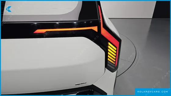 KIA EV3 LONG RANGE 2WD