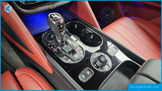 BENTLEY BENTAYGA 4.0 V8 AZURE