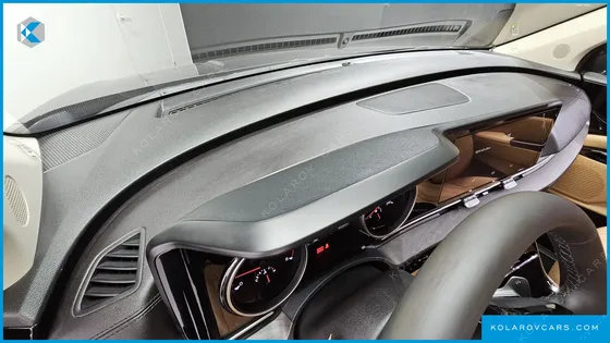 KIA CARNIVAL DIESEL 9-SEATER NOBLESSE