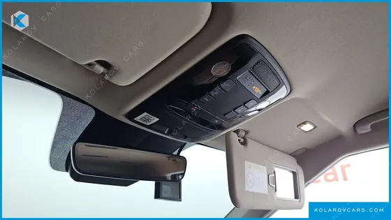KIA CARNIVAL DIESEL 9-SEATER NOBLESSE