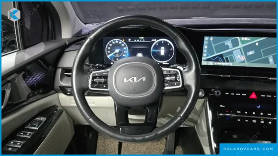 KIA CARNIVAL 7-SEATER SIGNATURE