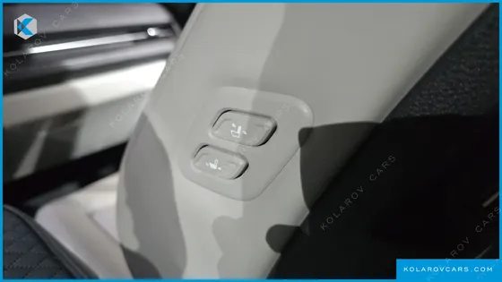 KIA CARNIVAL 7-SEATER SIGNATURE