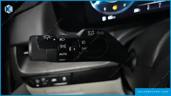 KIA CARNIVAL 7-SEATER SIGNATURE