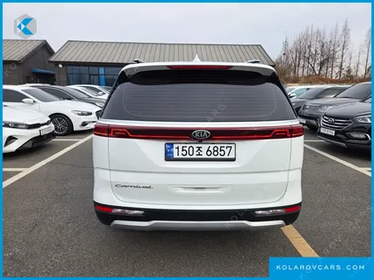 KIA CARNIVAL DIESEL 9-SEATER PRESTIGE