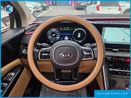 KIA CARNIVAL DIESEL 9-SEATER PRESTIGE