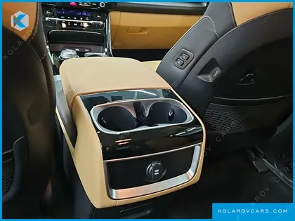 KIA CARNIVAL DIESEL 9-SEATER NOBLESSE