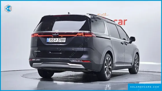 KIA CARNIVAL GASOLINE 7-SEATER NOBLESSE