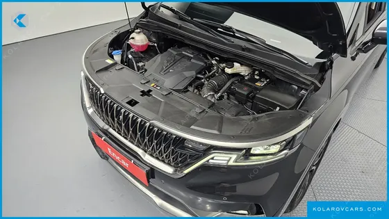 KIA CARNIVAL GASOLINE 7-SEATER NOBLESSE