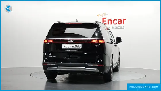 KIA CARNIVAL GASOLINE 11-SEATER SIGNATURE
