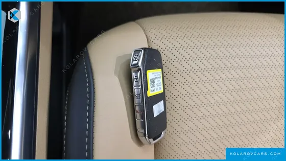KIA CARNIVAL DIESEL 7-SEATER SIGNATURE