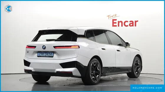 BMW IX XDRIVE40 FIRST EDITION